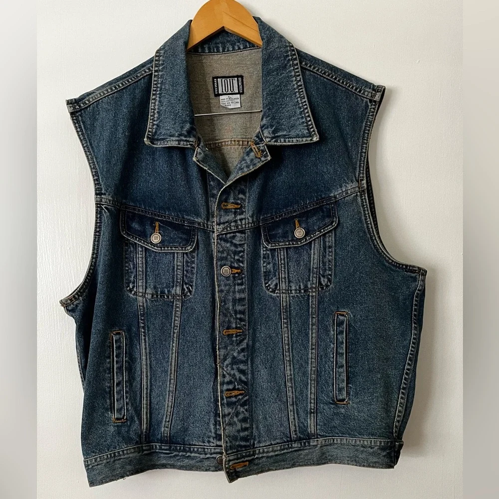 I.O.U. Vintage 80’s Faded Blue Denim Men’s Sleeveless Vest With Collar
